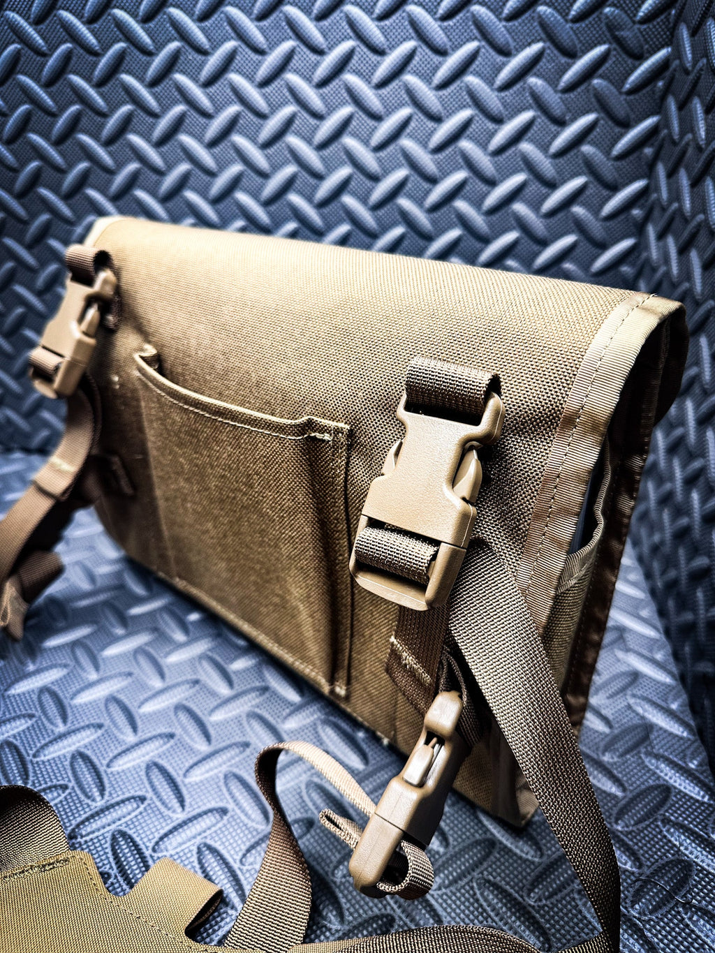 Flats Satchel Wade Fishing Chest Rig